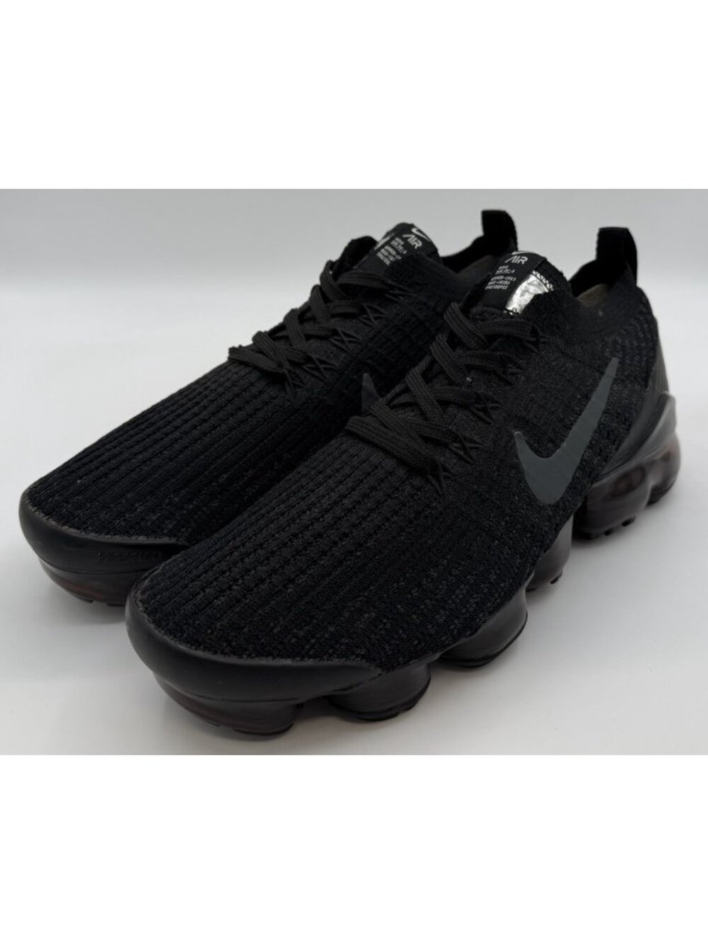 Nike Air Vapormax Flyknit 3 Mens Size 7 Triple Black Running Shoes AJ6900-004